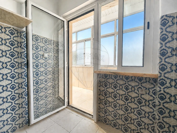Apartamento T3 para Venda em Póvoa de Santa Iria e Forte da Casa Foto 11