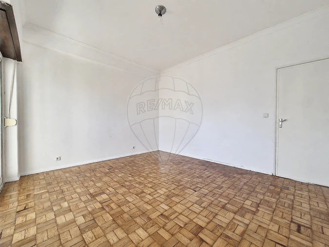 Apartamento T3 para Venda em Póvoa de Santa Iria e Forte da Casa Foto 15