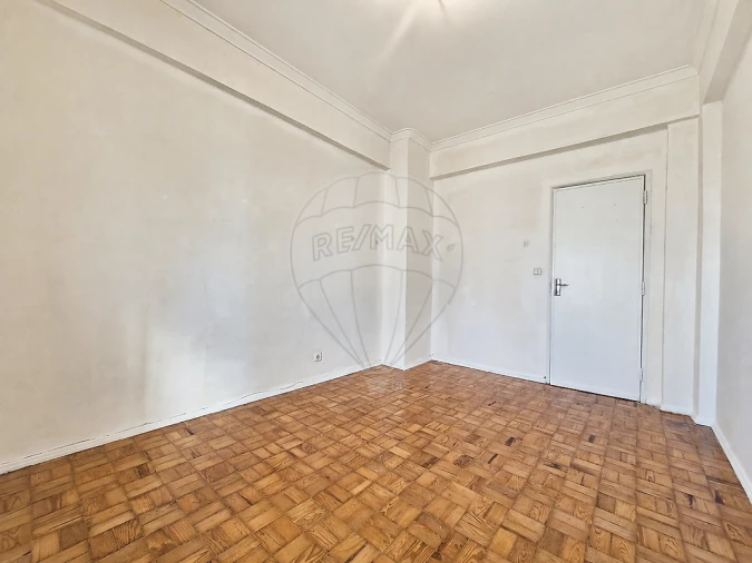 Apartamento T3 para Venda em Póvoa de Santa Iria e Forte da Casa Foto 32