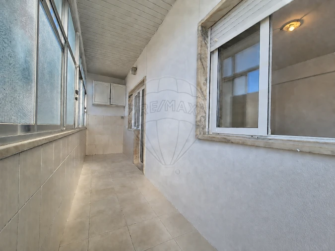 Apartamento T3 para Venda em Póvoa de Santa Iria e Forte da Casa Foto 10