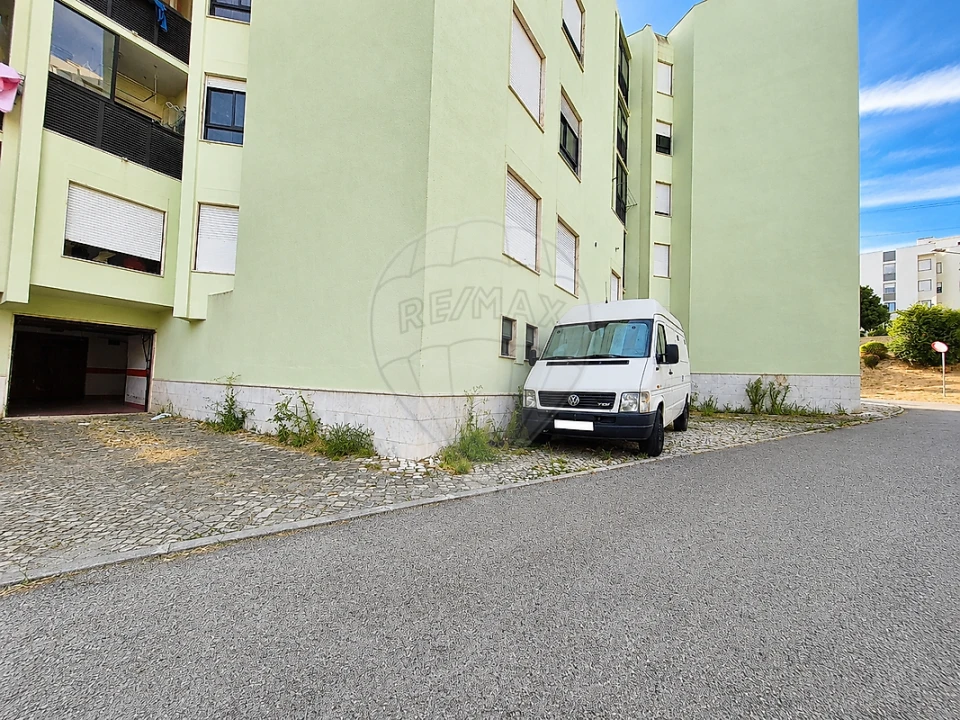 Apartamento T3 para Venda em Póvoa de Santa Iria e Forte da Casa Foto 40