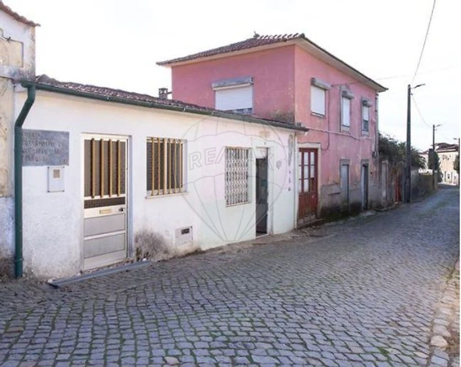 Moradia T2 para Venda em Grijó e Sermonde Foto 10