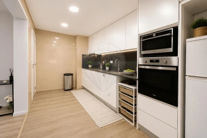 Apartamento T3 para Venda em Vilar de Andorinho