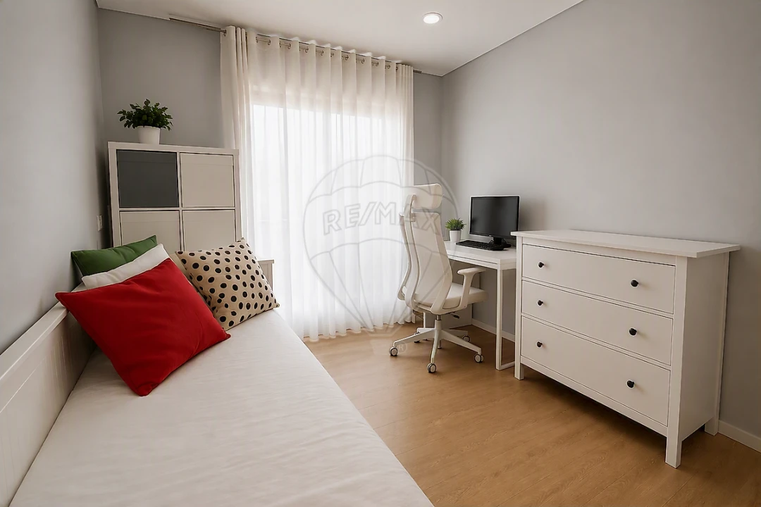 Apartamento T3 para Venda em Vilar de Andorinho Foto 15