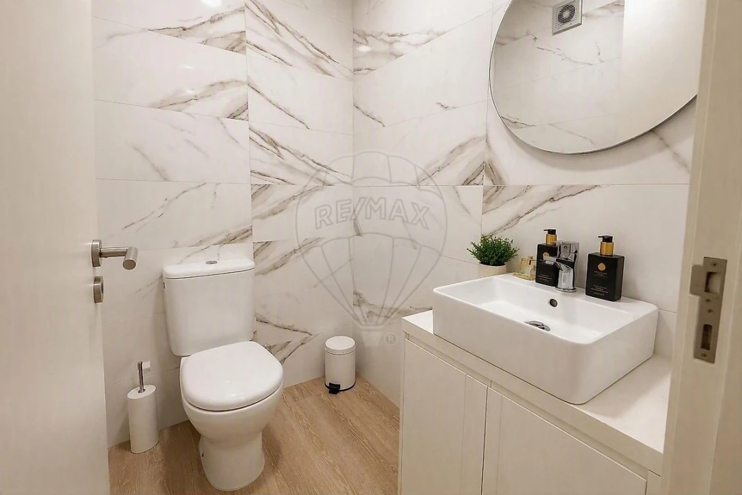 Apartamento T3 para Venda em Vilar de Andorinho Foto 10