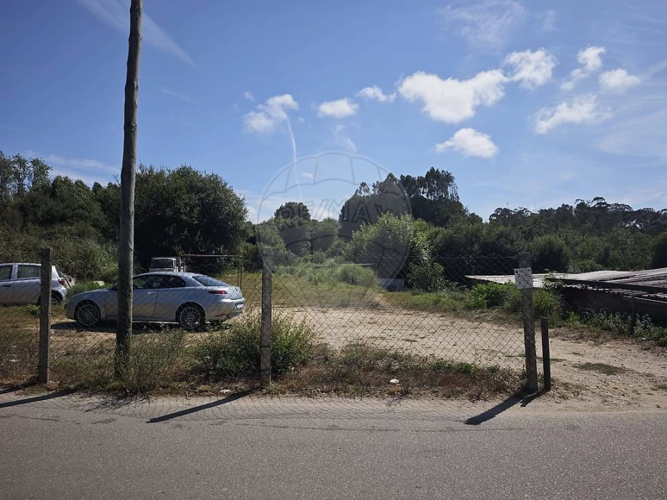 Moradia T12 para Venda em Grijó e Sermonde Foto 10