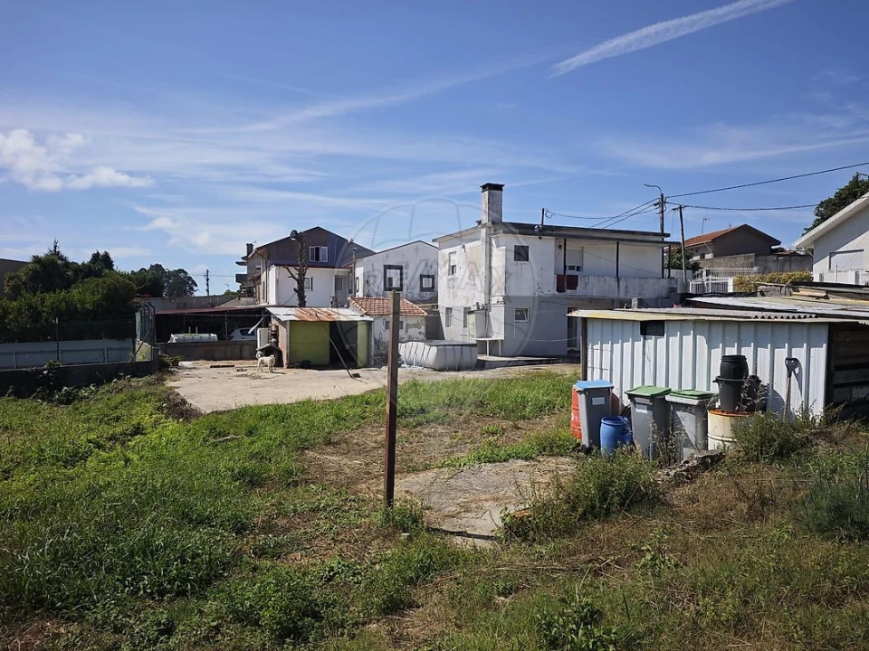 Moradia T12 para Venda em Grijó e Sermonde Foto 7
