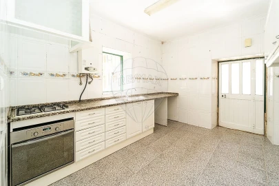 Moradia T2 para Venda em Sapataria