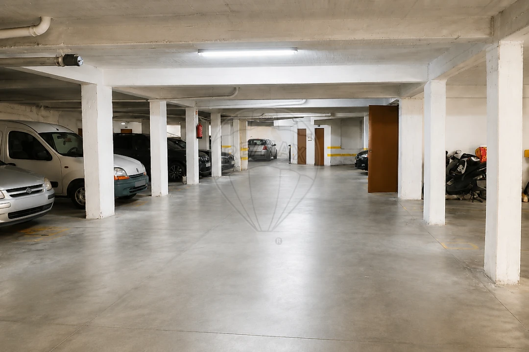 Apartamento T2 para Arrendamento em Azambuja Foto 18