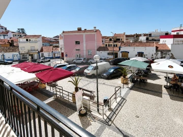 Apartamento T2 para Arrendamento em Azambuja