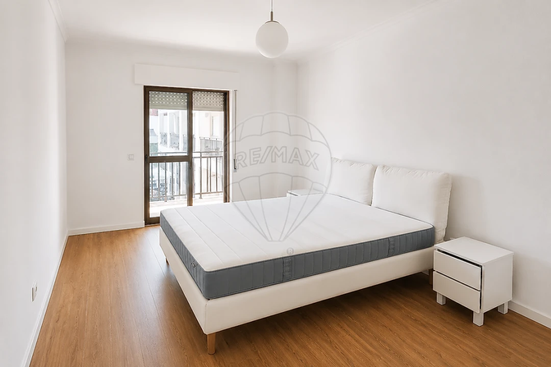 Apartamento T2 para Arrendamento em Azambuja Foto 10