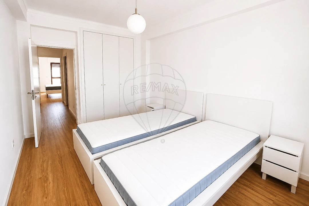 Apartamento T2 para Arrendamento em Azambuja Foto 13