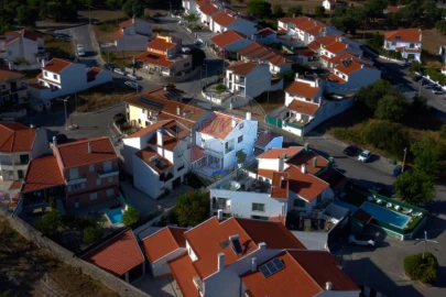Moradia T3 para Venda em Aveiras de Baixo