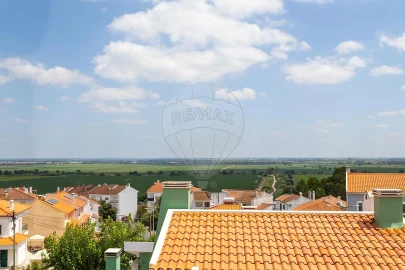 Moradia T3 para Venda em Aveiras de Baixo