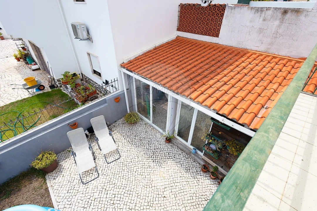 Moradia T3 para Venda em Aveiras de Baixo Foto 6