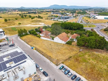 Terreno para Venda em Aveiras de Cima