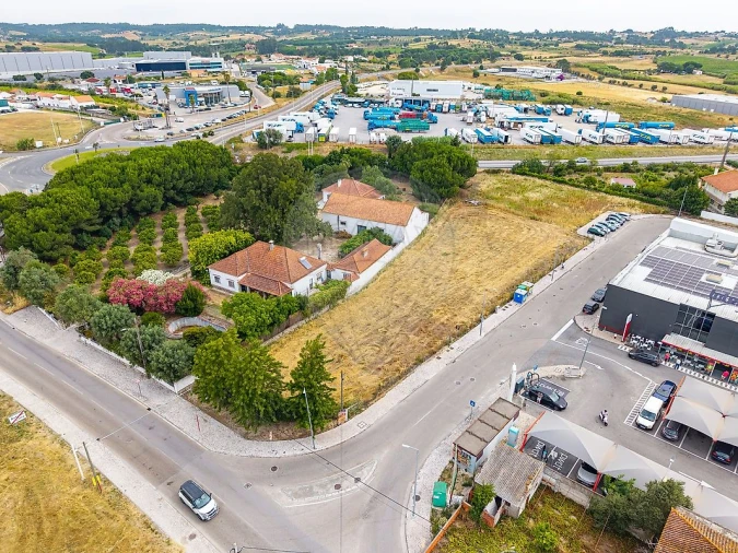 Terreno para Venda em Aveiras de Cima Foto 23