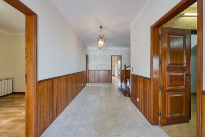 Moradia T5 para Venda em Maiorga