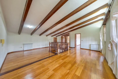 Moradia T5 para Venda em Maiorga