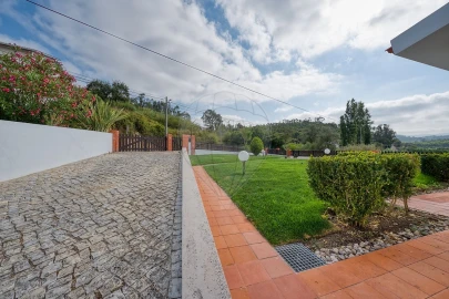 Moradia T5 para Venda em Maiorga