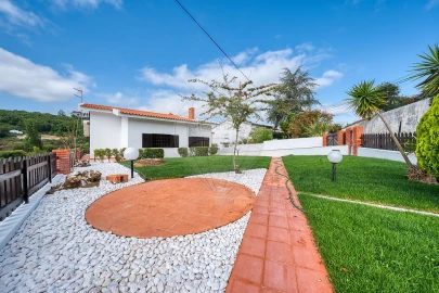 Moradia T5 para Venda em Maiorga