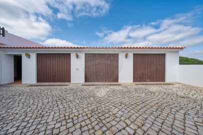 Moradia T5 para Venda em Maiorga