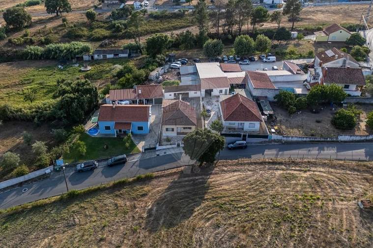 Moradia T3 para Venda em São João da Ribeira e Ribeira de São João Foto 46
