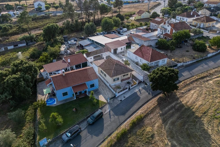 Moradia T3 para Venda em São João da Ribeira e Ribeira de São João Foto 47