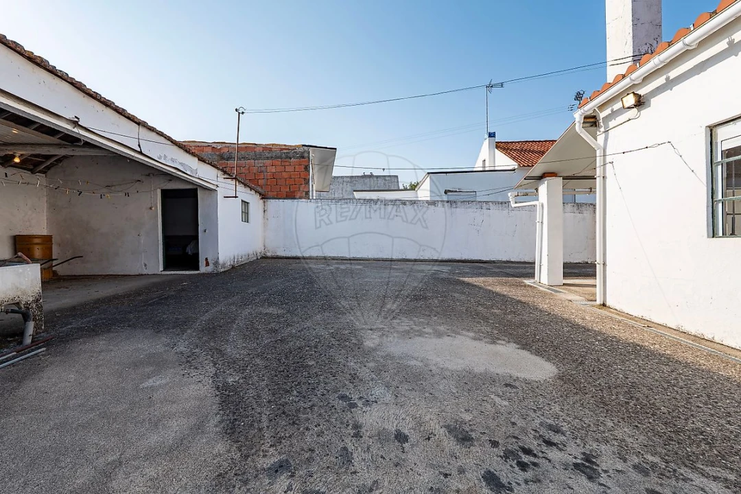 Moradia T3 para Venda em São João da Ribeira e Ribeira de São João Foto 35