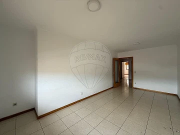 Apartamento T2 para Venda em Gondomar (São Cosme), Valbom e Jovim