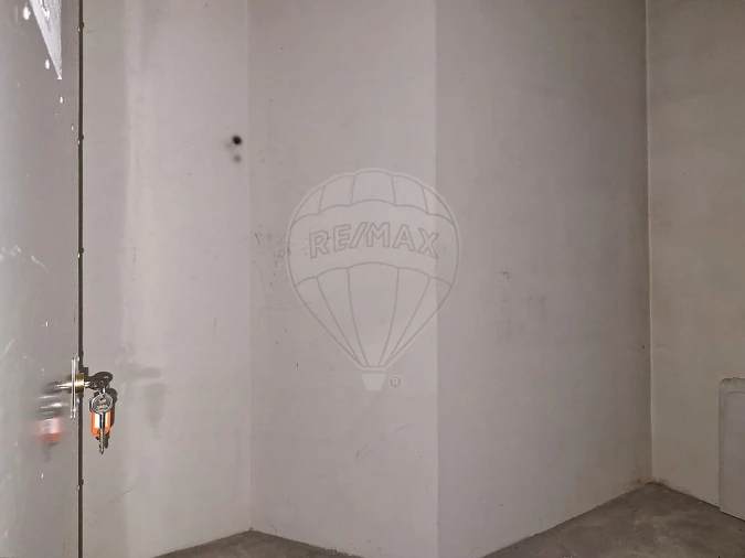 Apartamento T2 para Venda em Cidade da Maia Foto 21