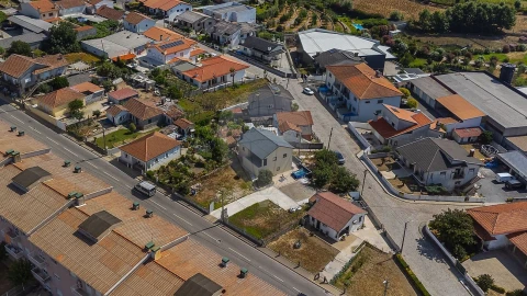 Moradia T3 para Venda em Nespereira e Casais