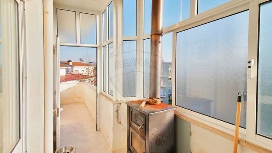 Apartamento T2 para Venda em Campo e Sobrado