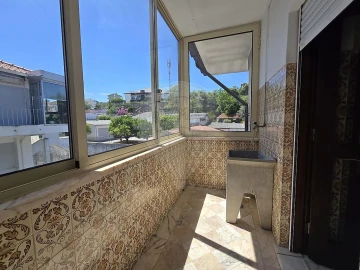 Apartamento T3 para Arrendamento em Santa Clara e Castelo Viegas