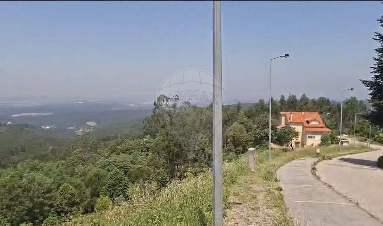 Quinta T
           para Venda em Luso Foto 2