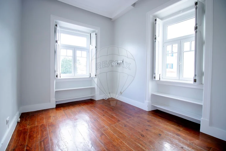 Apartamento T3 para Venda em Cascais e Estoril Foto 7