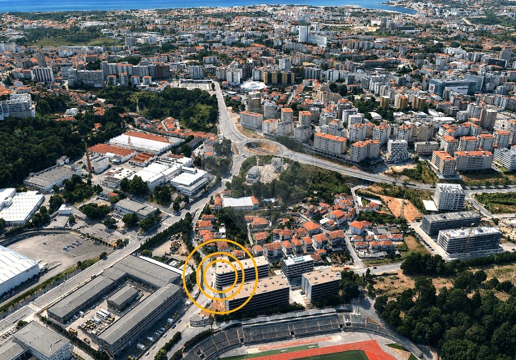 Apartamento T3 para Venda em Oliveira do Douro Foto 14