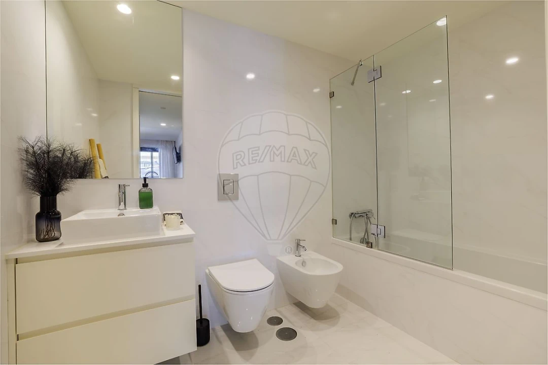 Apartamento T2 para Venda em Oliveira do Douro Foto 25