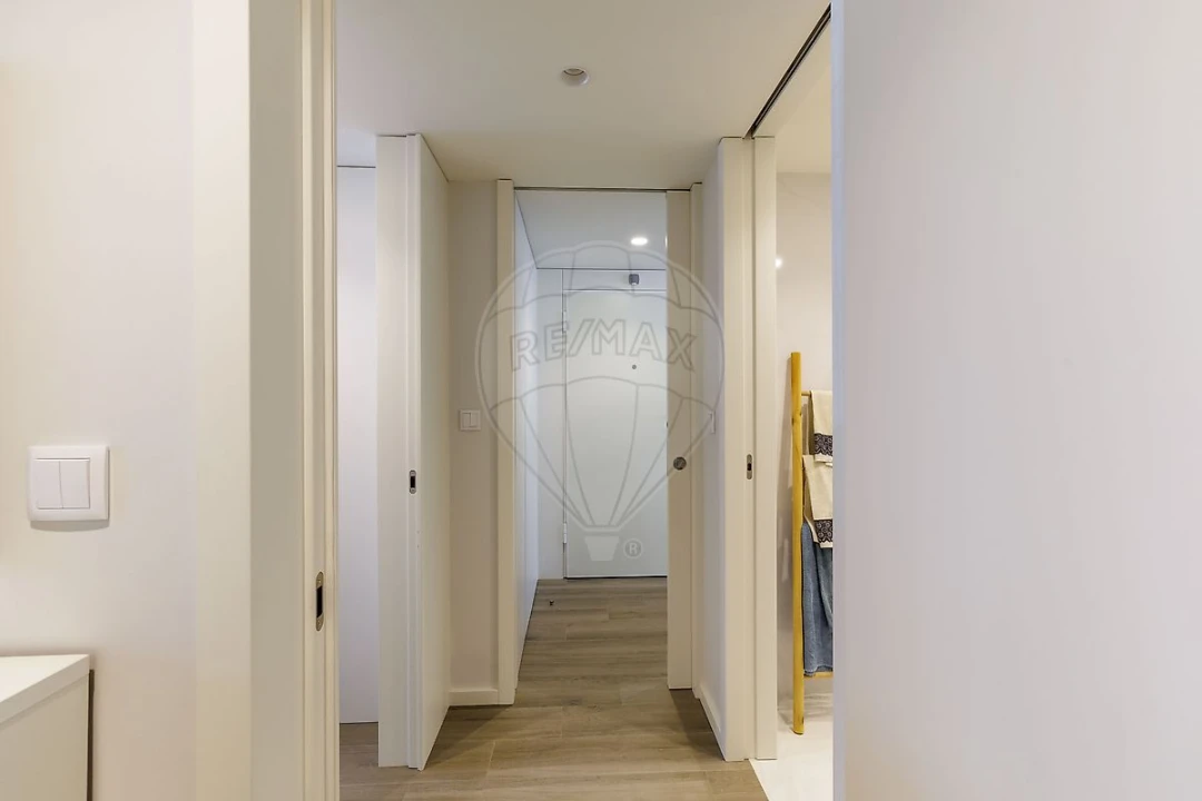 Apartamento T2 para Venda em Oliveira do Douro Foto 23