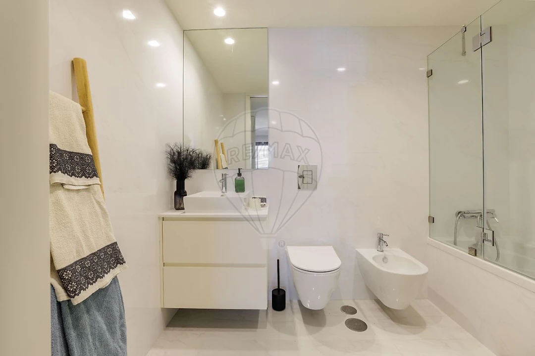 Apartamento T2 para Venda em Oliveira do Douro Foto 22