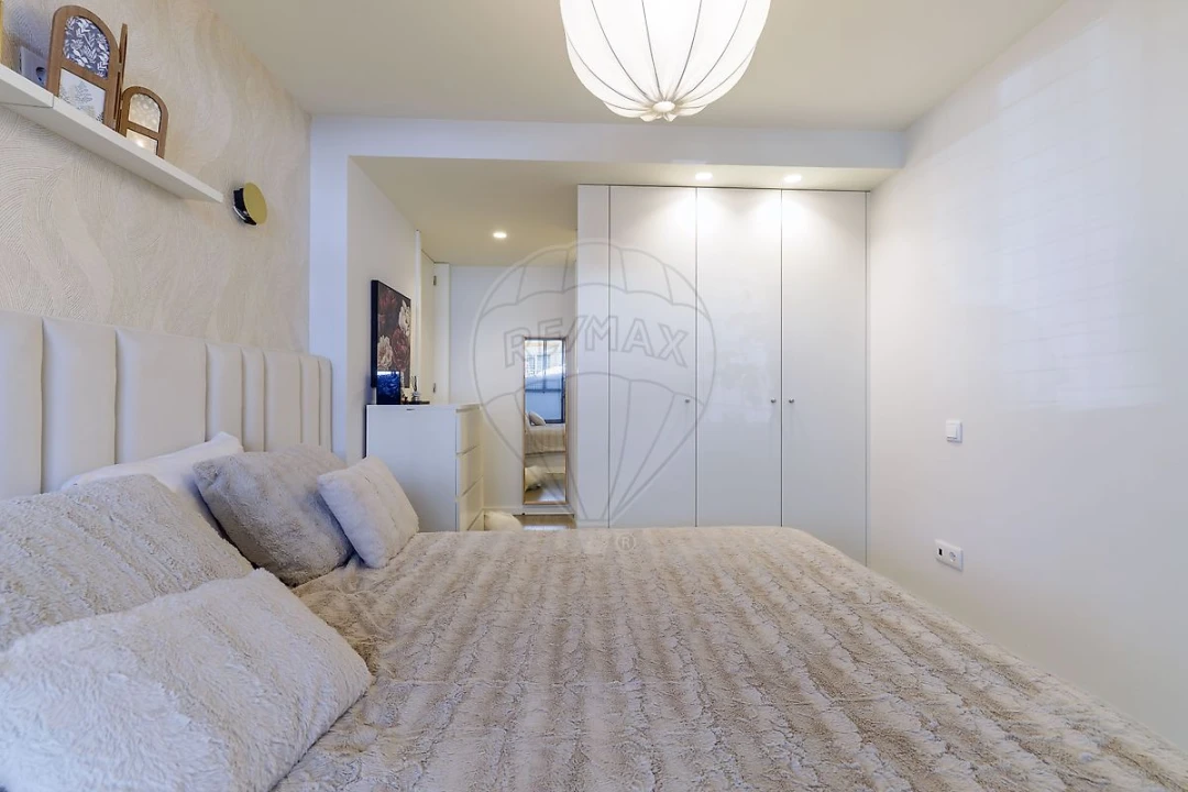 Apartamento T2 para Venda em Oliveira do Douro Foto 30