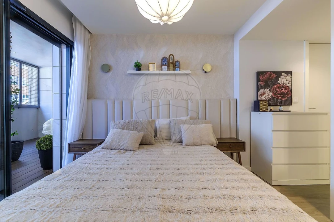 Apartamento T2 para Venda em Oliveira do Douro Foto 32