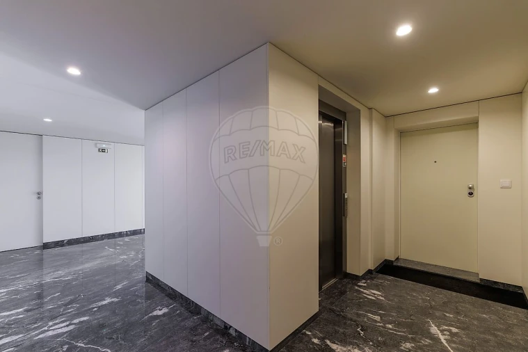 Apartamento T2 para Venda em Oliveira do Douro Foto 39