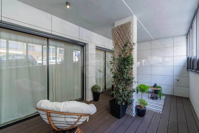 Apartamento T2 para Venda em Oliveira do Douro Foto 31