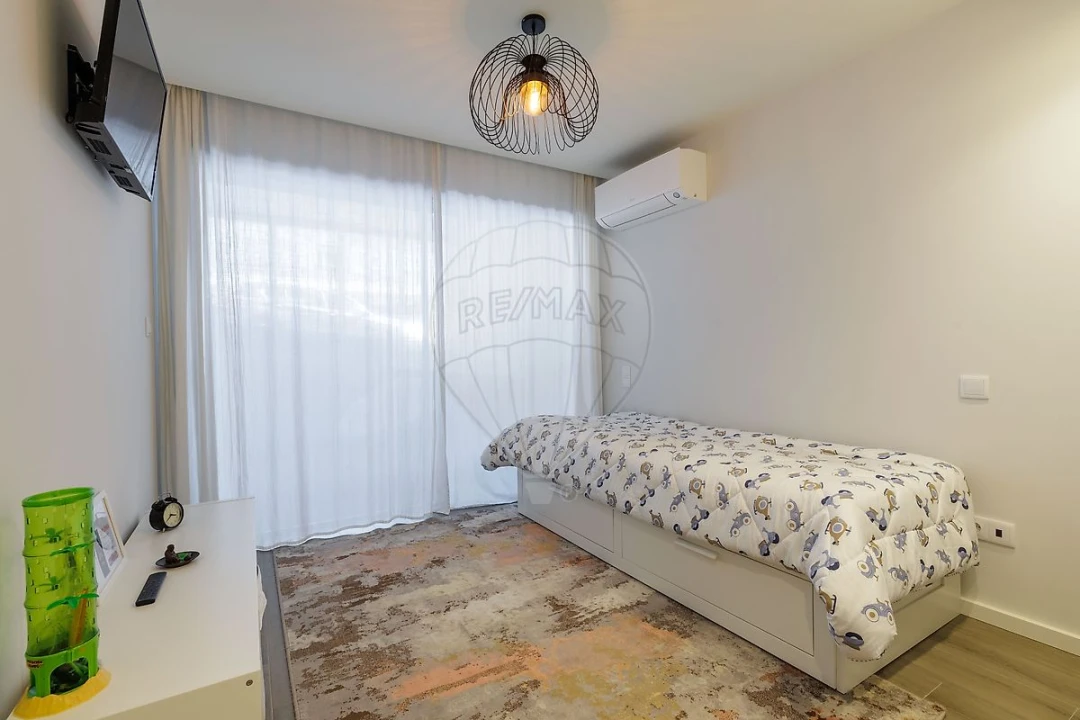 Apartamento T2 para Venda em Oliveira do Douro Foto 26