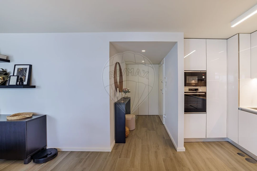 Apartamento T2 para Venda em Oliveira do Douro Foto 7