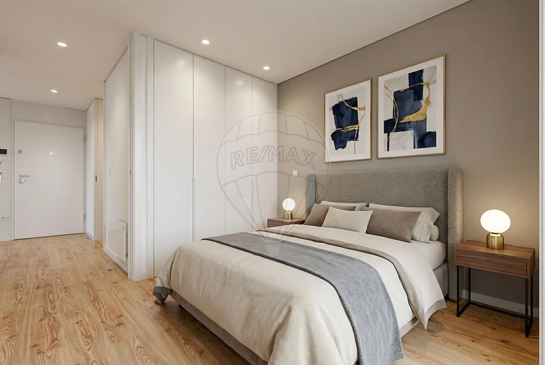 Apartamento T1 para Arrendamento em Paranhos Foto 25