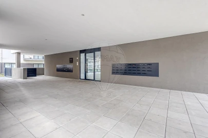 Apartamento T1 para Arrendamento em Paranhos
