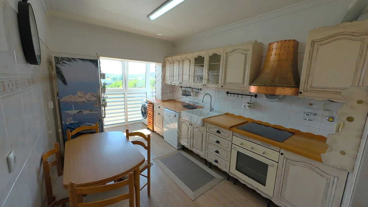 Apartamento T3 para Arrendamento em Almada, Cova da Piedade, Pragal e Cacilhas Foto 20