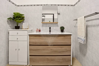 Apartamento T2 para Arrendamento em Alverca do Ribatejo e Sobralinho